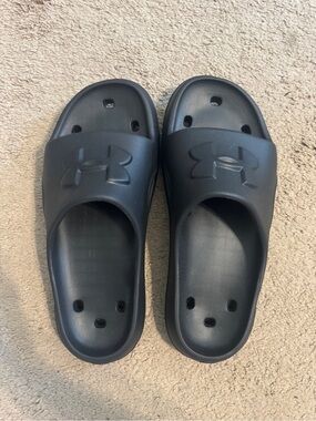 Under Armour • Slide Sandals